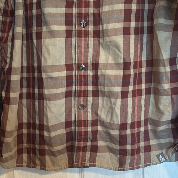 The North Face men’s tan plaid long sleeve button down shirt size medium - Picture 4 of 9